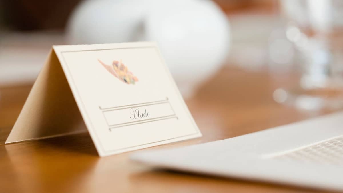 How To Make Cheap Place Cards