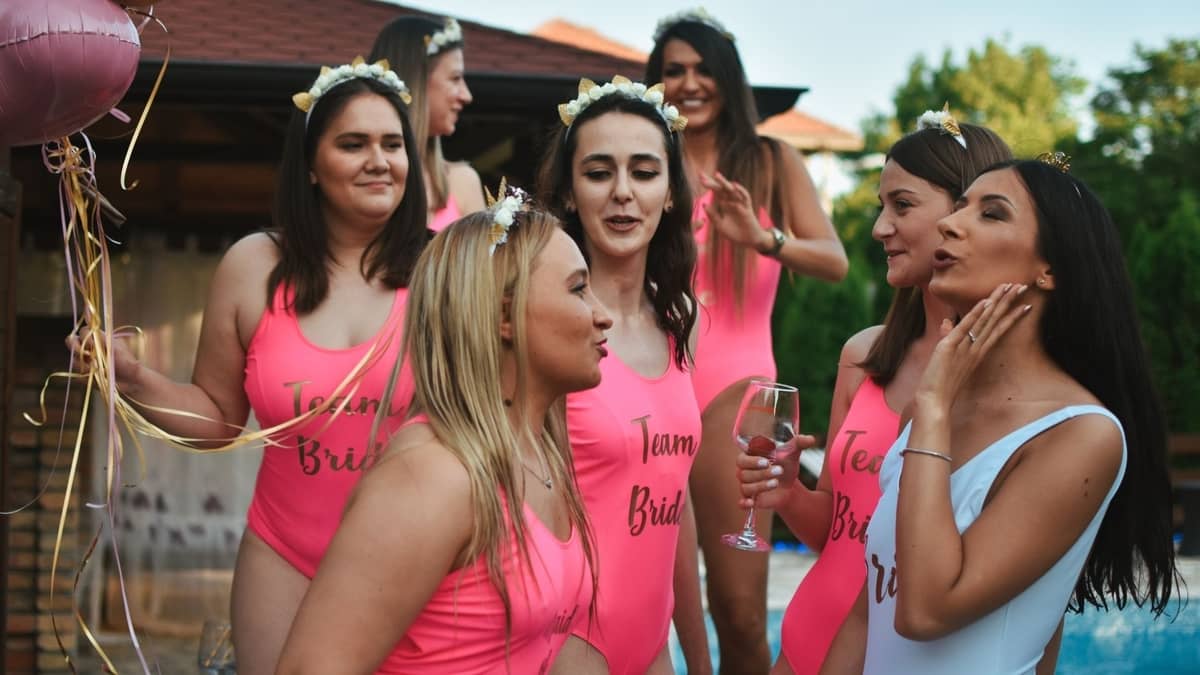 When To Have Bridal Shower and Bachelorette Party